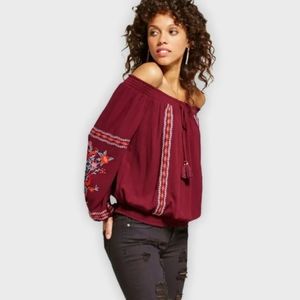 Xhilaration off shoulder maroon Embroidered top